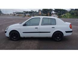 RENAULT - CLIO - 2003/2003 - Branca - R$ 19.000,00