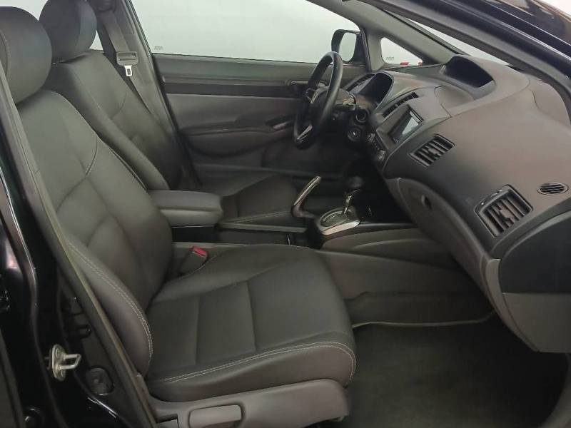 HONDA - CIVIC - 2008/2008 - Preta - R$ 48.900,00