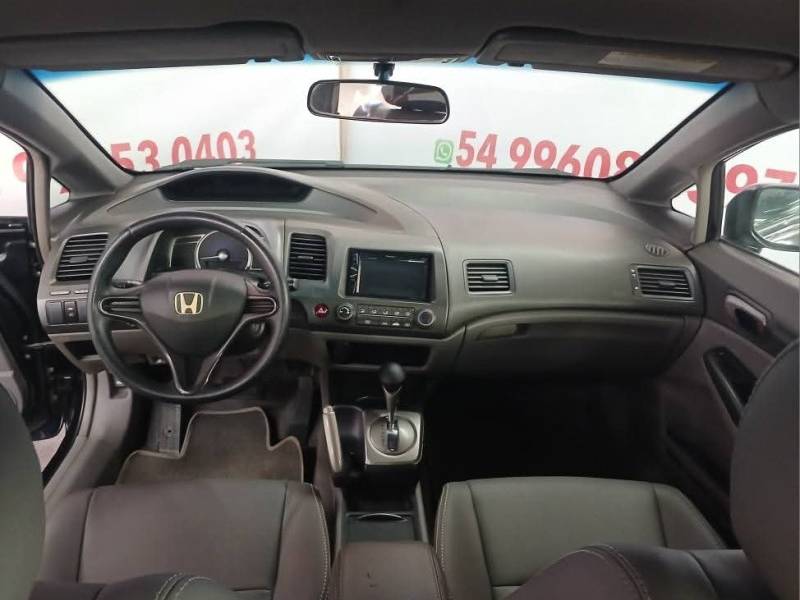 HONDA - CIVIC - 2008/2008 - Preta - R$ 48.900,00