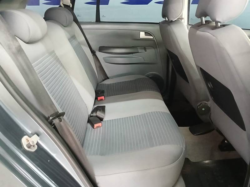 VOLKSWAGEN - SPACEFOX - 2007/2008 - Cinza - R$ 32.900,00