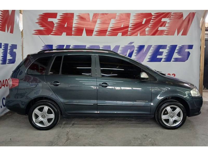 VOLKSWAGEN - SPACEFOX - 2007/2008 - Cinza - R$ 32.900,00