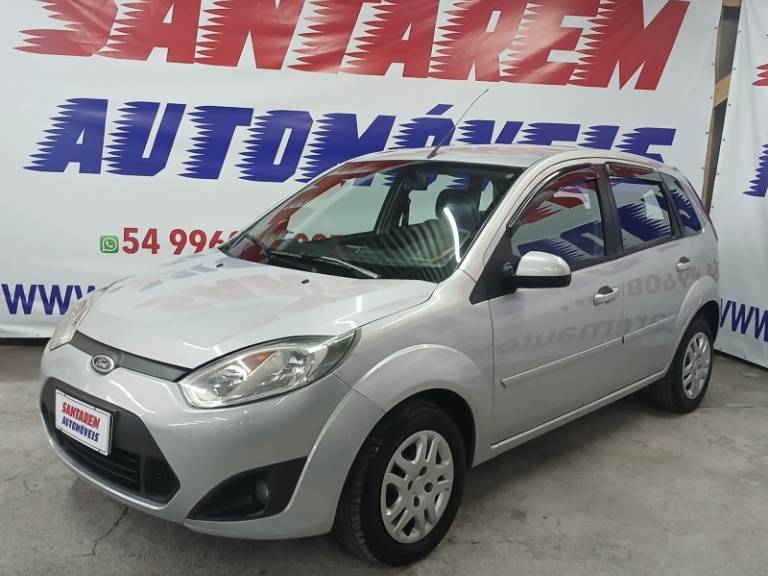 FORD - FIESTA - 2013/2014 - Prata - R$ 33.900,00